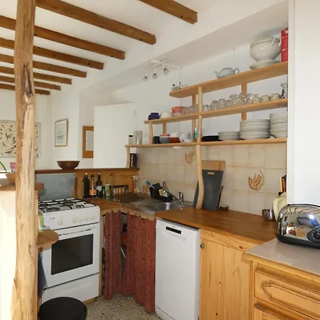 Estuvi, Pause Nature Dans Le Jura *