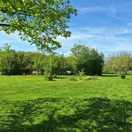 Hébergement de vacances Estuvi, Pause Nature Dans Le Jura *