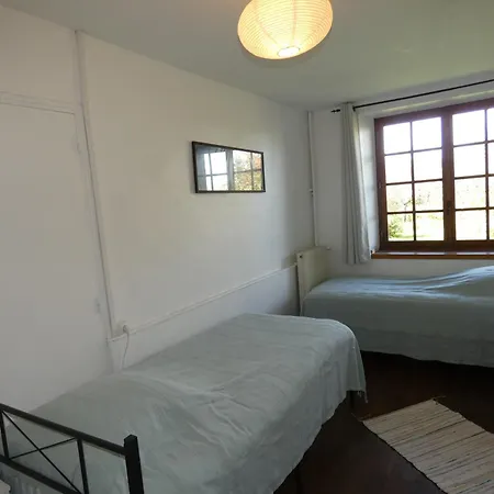 Estuvi, Pause Nature Dans Le Jura