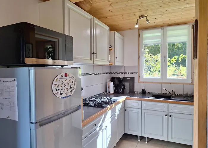 Estuvi, Pause Nature Dans Le Jura Chemenot (Jura)