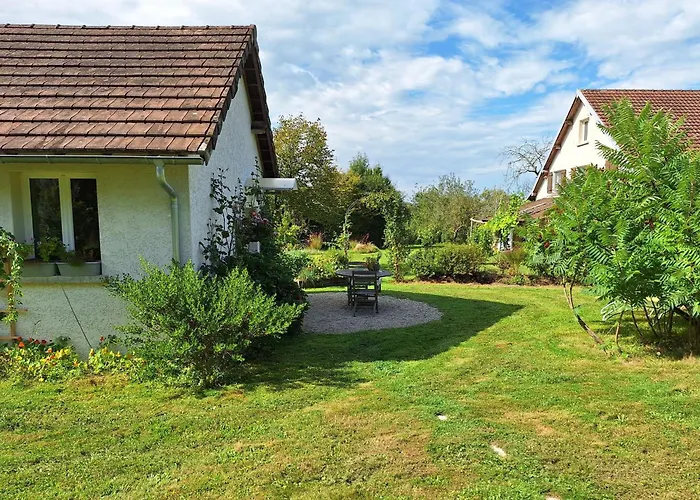 Estuvi, Pause Nature Dans Le Jura