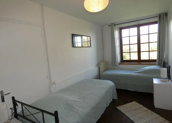 Estuvi, Pause Nature Dans Le Jura