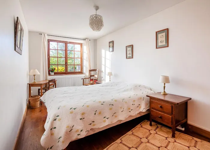 Estuvi, Pause Nature Dans Le Jura Chemenot (Jura)